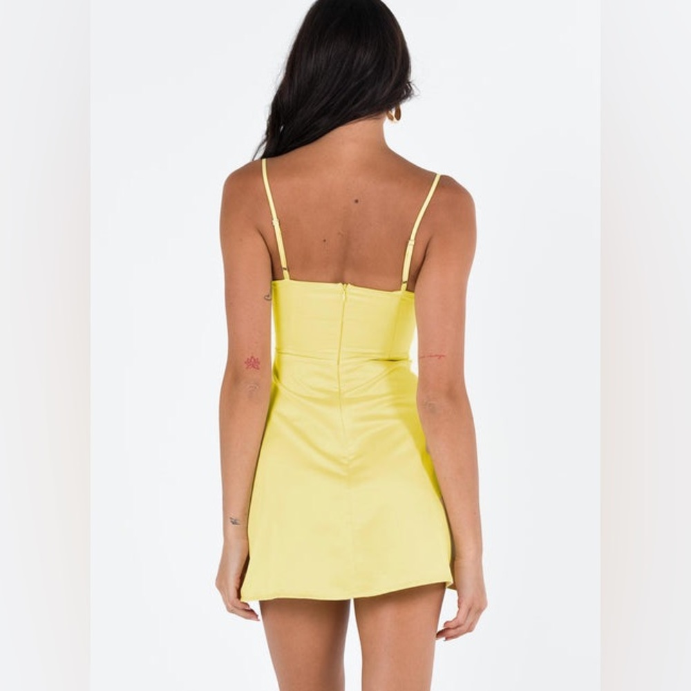 Della Mini Dress Butter Yellow - Picture 2 of 10